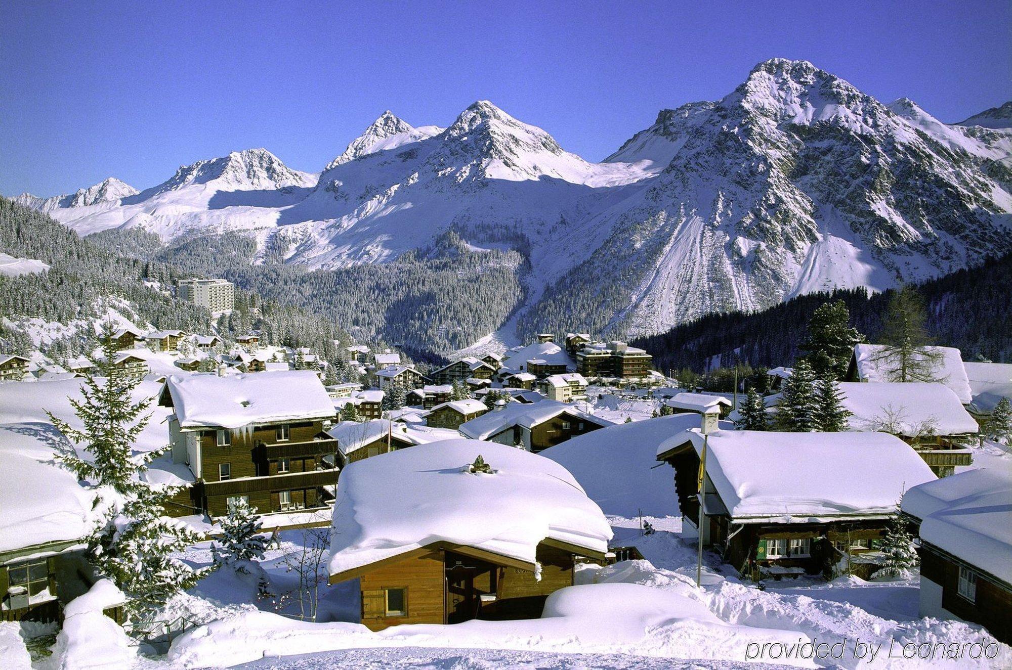 Posthotel Holiday Villa Arosa Exterior foto
